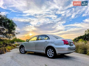 Авто Toyota Avensis 2003 № 7974276