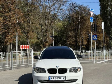 Авто BMW 1 Series 2008 № 7974283