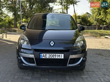 Авто Renault Scenic 2011 № 7974644
