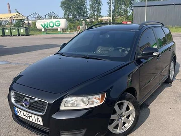 Авто Volvo V50 2011 № 7974670