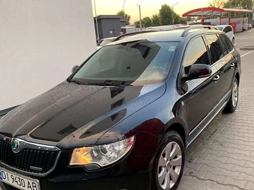 Авто Skoda Superb 2012 № 7975061