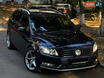 Авто Volkswagen Passat 2011 № 7975073
