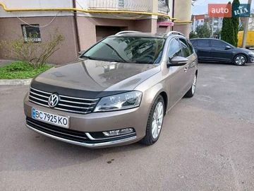 Авто Volkswagen Passat 2011 № 7975087