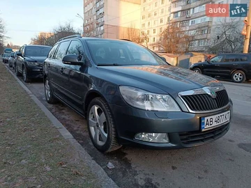 Авто Skoda Octavia 2010 № 7975236