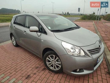 Авто Toyota Verso 2011 № 7975238