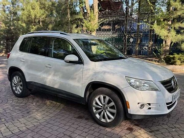 Авто Volkswagen Tiguan 2010 № 7975252
