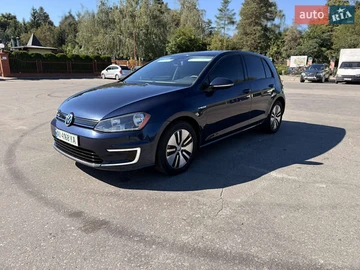 Авто Volkswagen E-Golf 2016 № 7975361