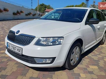 Авто Skoda Octavia 2015 № 7975458