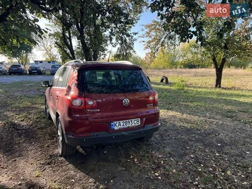 Авто Volkswagen Tiguan 2010 № 7975488