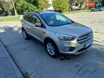 Авто Ford Escape 2016 № 7975644