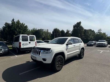 Авто Jeep Grand Cherokee 2011 № 7975653