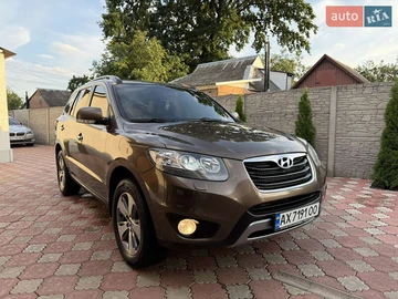 Авто Hyundai Santa Fe 2011 № 7975660