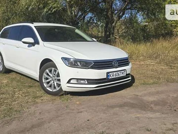 Авто Volkswagen Passat 2018 № 7975798