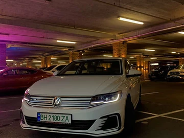 Авто Volkswagen E-Bora 2020 № 7975838