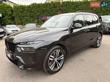 Авто BMW X7 2022 № 7978747