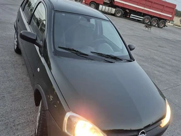 Авто Opel Corsa 2002 № 7978926