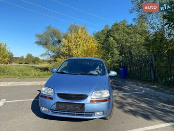 Авто Chevrolet Aveo 2005 № 7978990