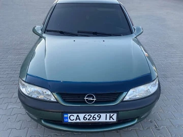 Авто Opel Vectra 1999 № 7979003
