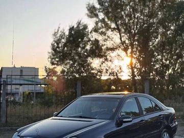 Авто Mercedes C-Class 2002 № 7979010