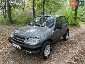 Авто Chevrolet Niva 2005 № 7979014