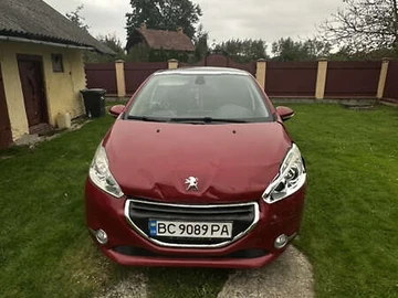 Авто Peugeot 208 2014 № 7979180