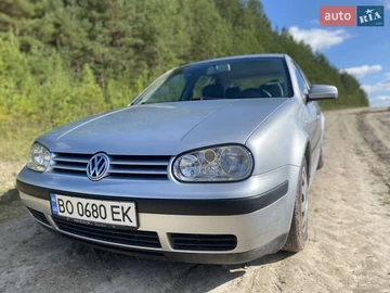 Авто Volkswagen Golf 2001 № 7979188