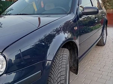 Авто Volkswagen Golf 2002 № 7979279