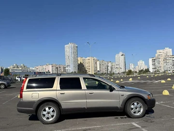 Авто Volvo V70 2001 № 7979362
