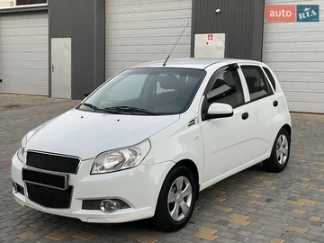 Авто Chevrolet Aveo 2012 № 7979391