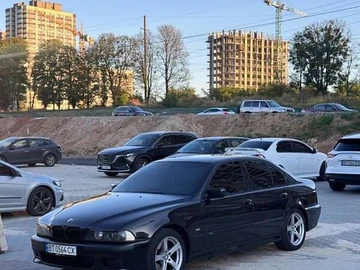 Авто BMW 5 Series 1999 № 7979407