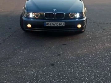 Авто BMW 5 Series 2002 № 7979708