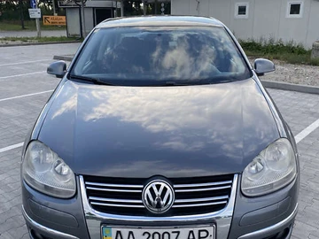 Авто Volkswagen Jetta 2009 № 7979840