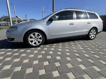 Авто Volkswagen Passat 2007 № 7979943