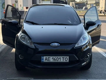 Авто Ford Fiesta 2011 № 7980073