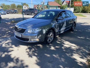 Авто Skoda Superb 2012 № 7980085