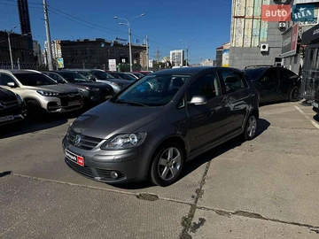 Авто Volkswagen Golf Plus 2007 № 7980088
