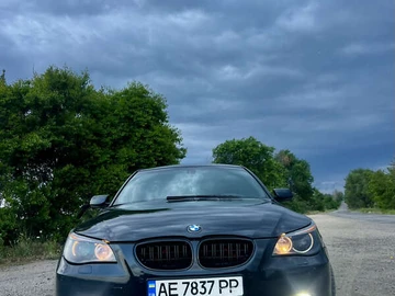 Авто BMW 5 Series 2004 № 7980366