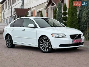 Авто Volvo S40 2010 № 7980387