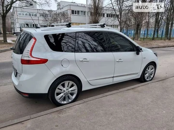 Авто Renault Grand Scenic 2014 № 7980499