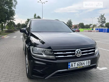 Авто Volkswagen Tiguan 2017 № 7980511