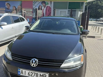 Авто Volkswagen Jetta 2013 № 7980564