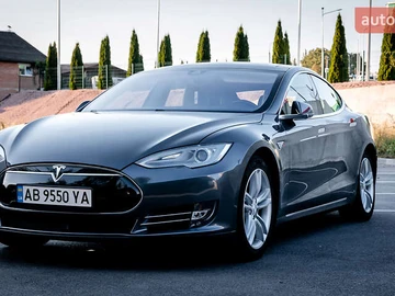 Авто Tesla Model S 2015 № 7980565