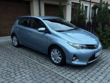 Авто Toyota Auris 2013 № 7980588