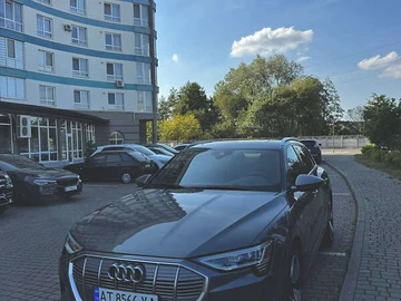 Авто Audi E-Tron 2019 № 7980589