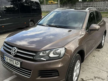 Авто Volkswagen Touareg 2013 № 7980647