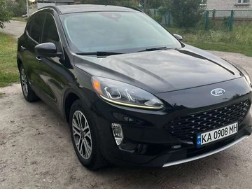 Авто Ford Escape 2021 № 7980701