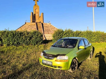 Авто Chevrolet Aveo 2004 № 7981206