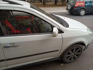 Авто Geely Mk Cross 2013 № 7981247
