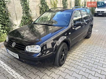 Авто Volkswagen Golf 2000 № 7981416