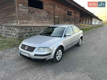 Авто Volkswagen Passat 2002 № 7981424